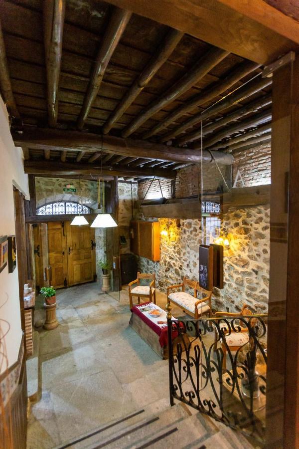 El Jardin Del Laurel Hotel Candelario Exterior photo